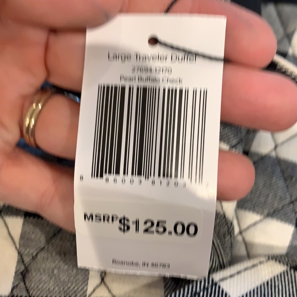 NWT vera bradley large duffel pearl buffalo check - Picture 9 of 9